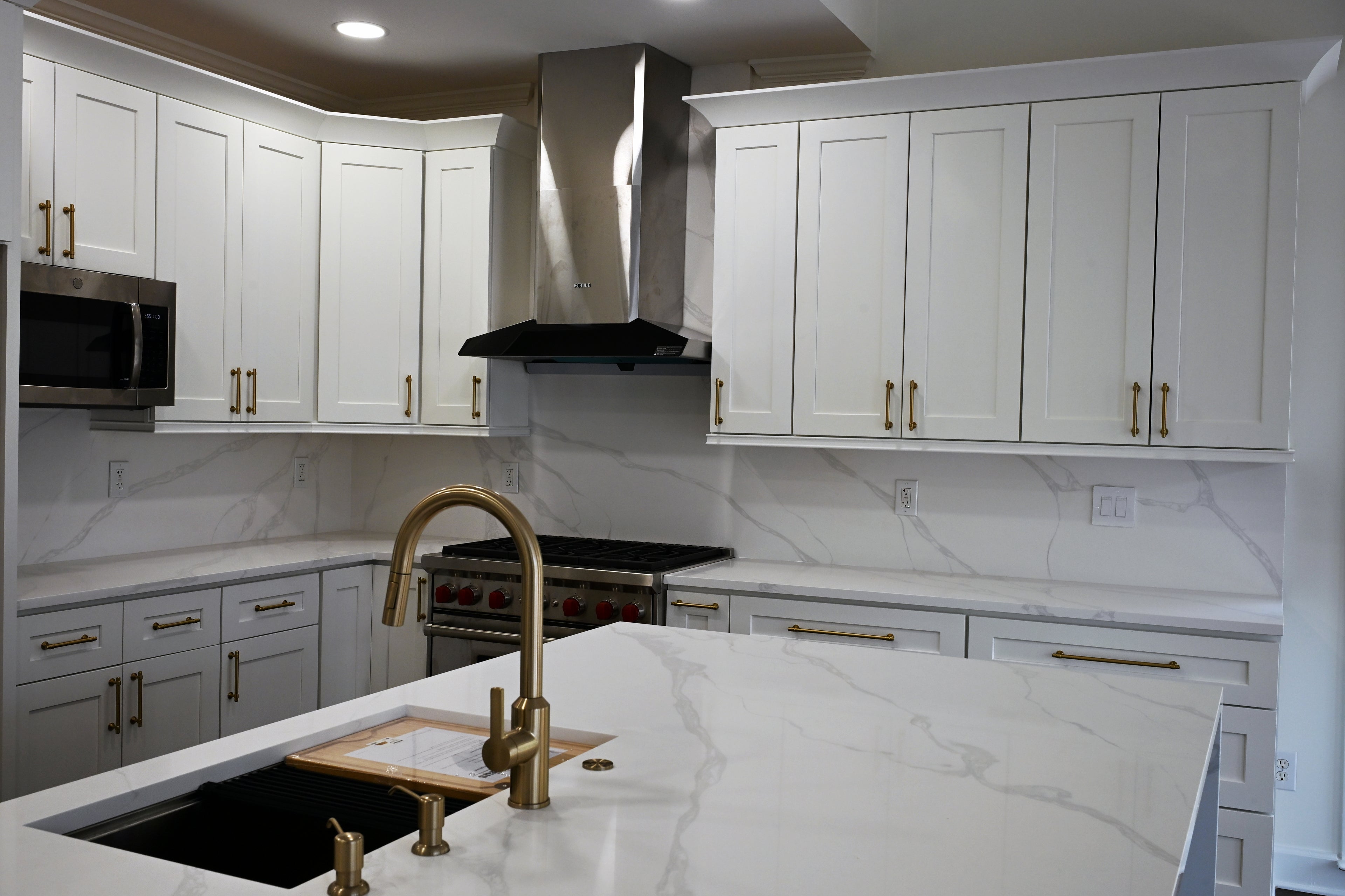 Modern Shaker Elegance