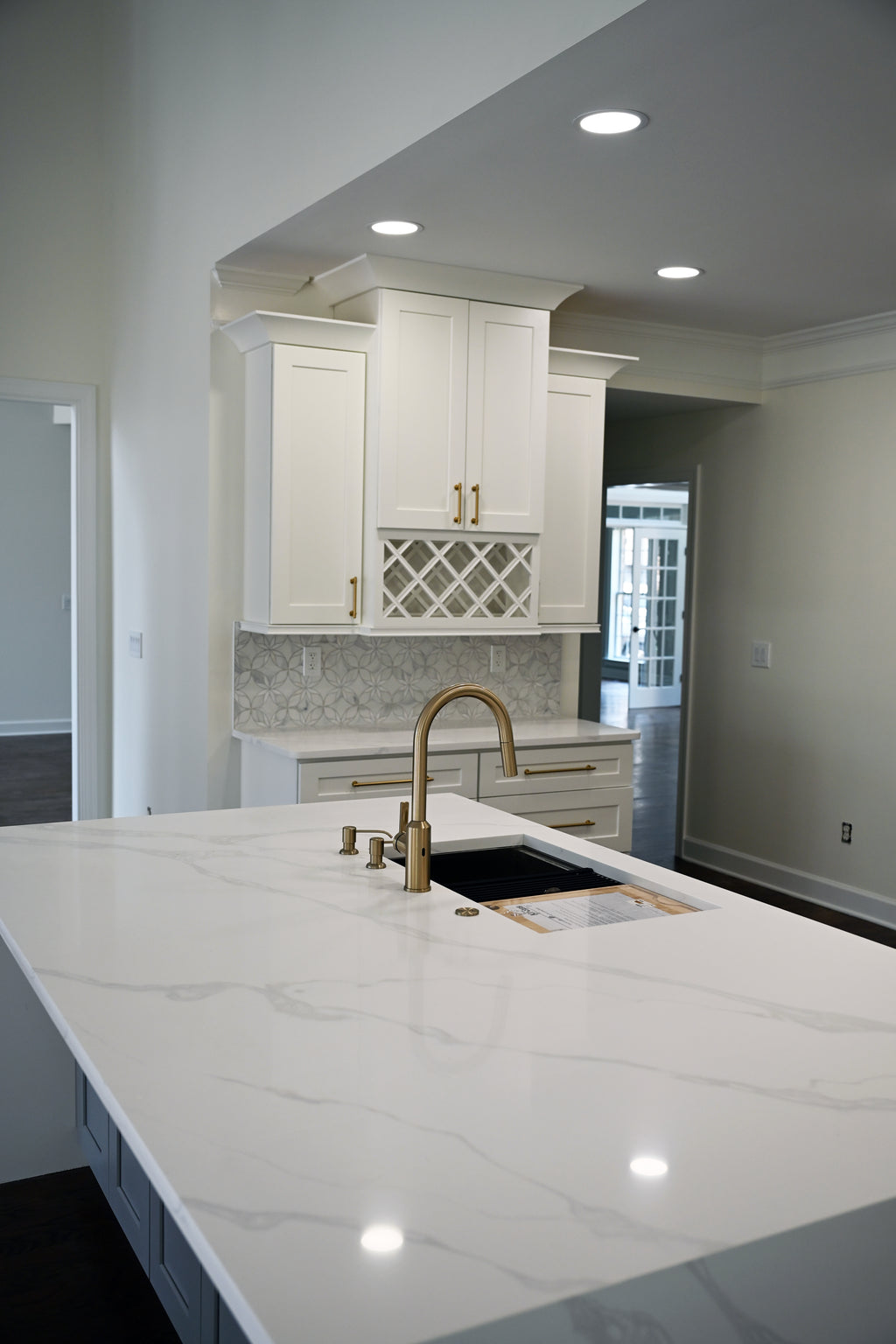 Modern Shaker Elegance
