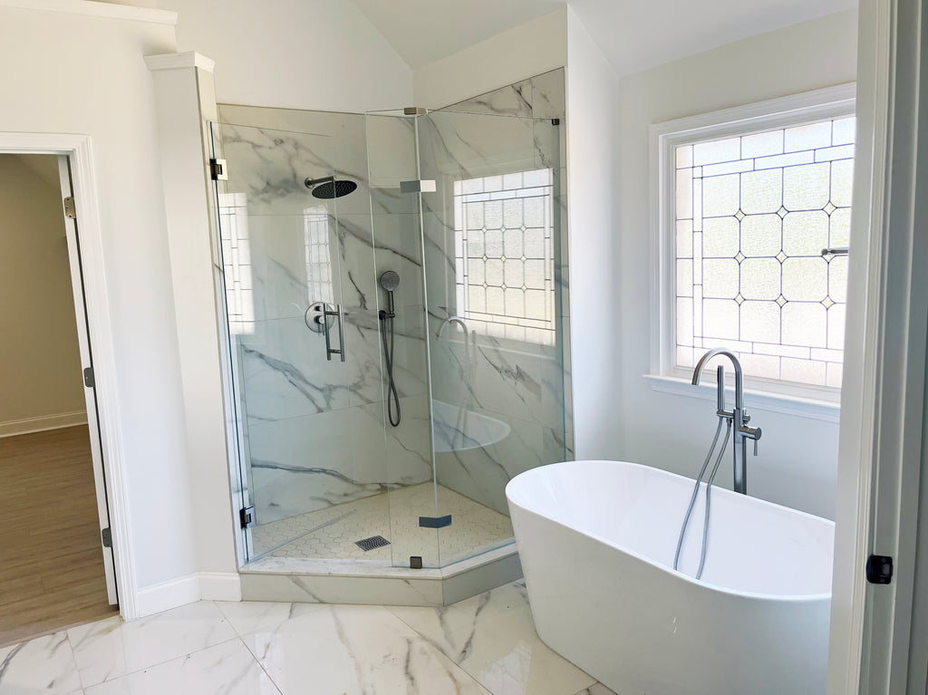 Modern White Shaker Kitchen & Bathrooms
