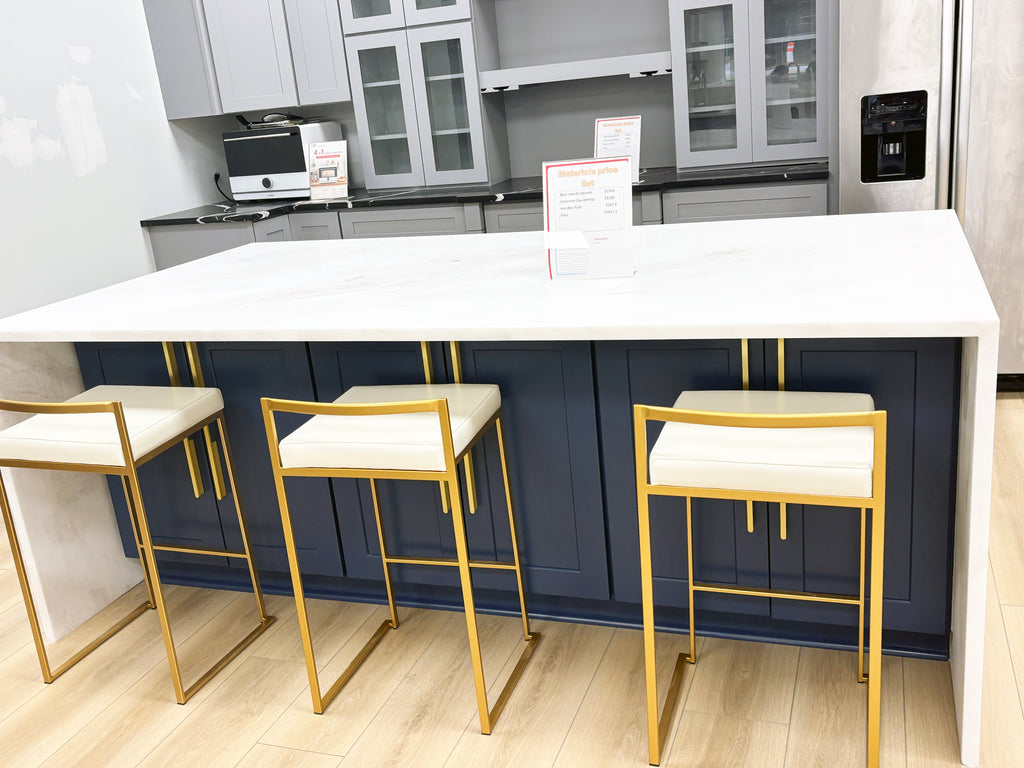 Modern Grey Shaker Kitchen with Glass Accents